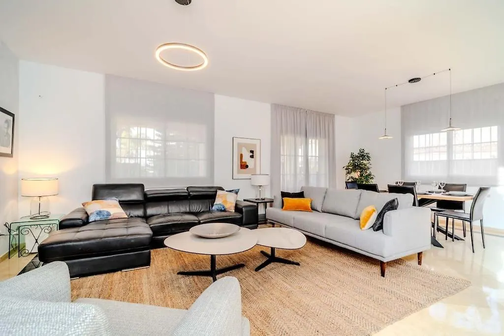 Cozy Villa In Marbella-Estepona Spain