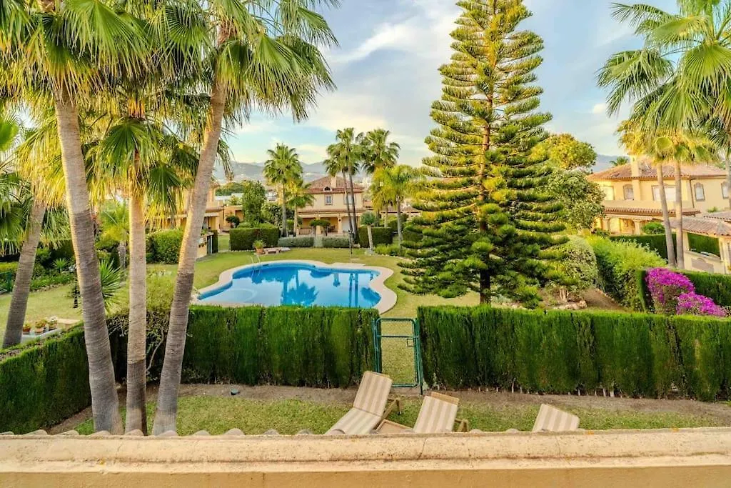 Cozy Villa In Marbella-Estepona