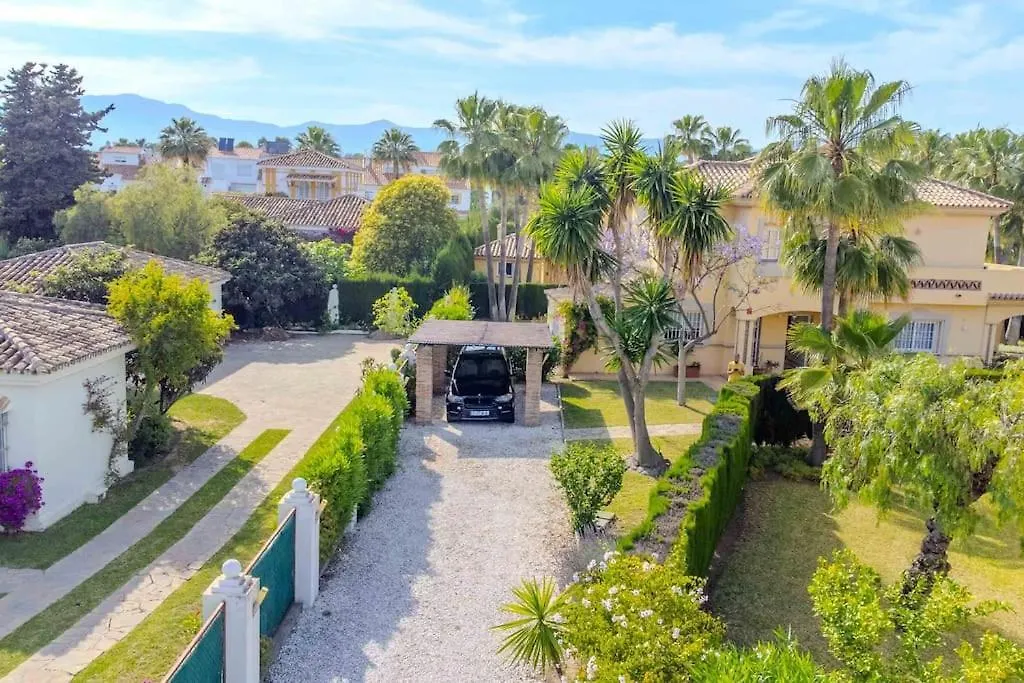 Cozy Villa In Marbella-Estepona  Estepona