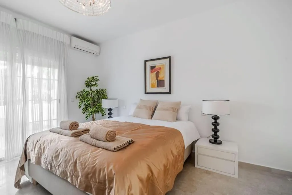 Cozy Villa In Marbella-Estepona Spain